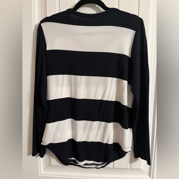 Roots navy and white sweater - Picture 3 of 3